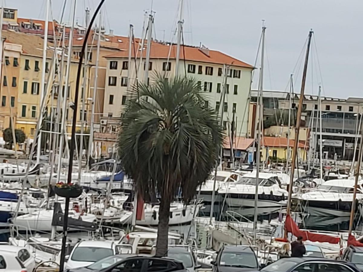 Costa E Mare Apartamento Savona Exterior foto
