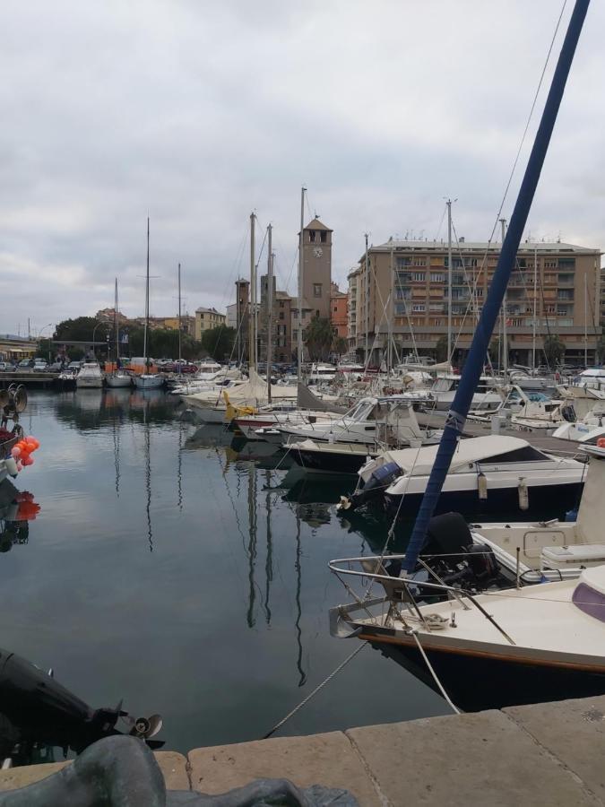 Costa E Mare Apartamento Savona Exterior foto