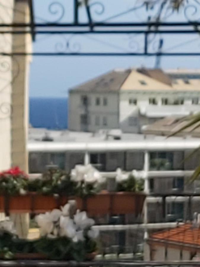Costa E Mare Apartamento Savona Exterior foto